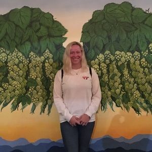 Meet your Posher, Carey